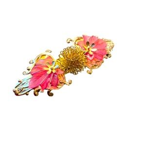 Unique Vintage Floral Design Barrette